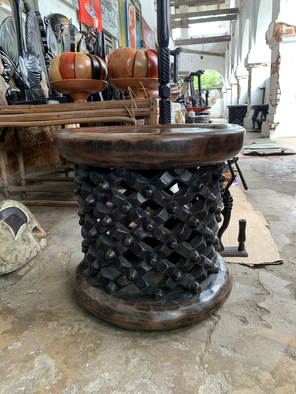 Bamileke stools| Coffee black tables for interior and outdoor decor| Living room African furnitures| Home decor side tables| Bird nest